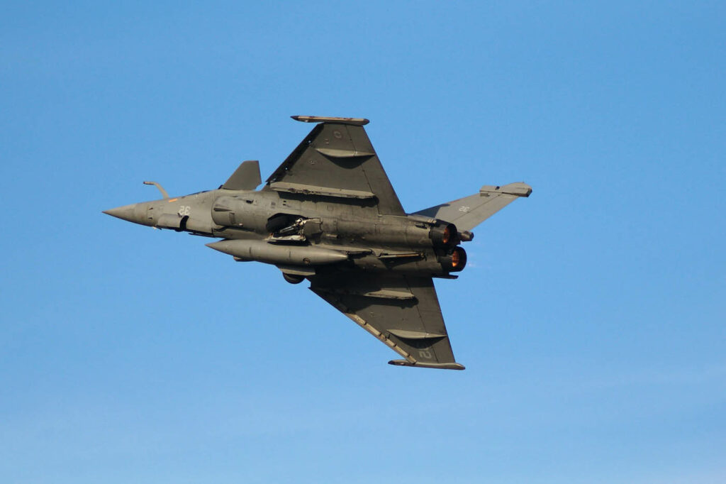 avion rafale auvergne